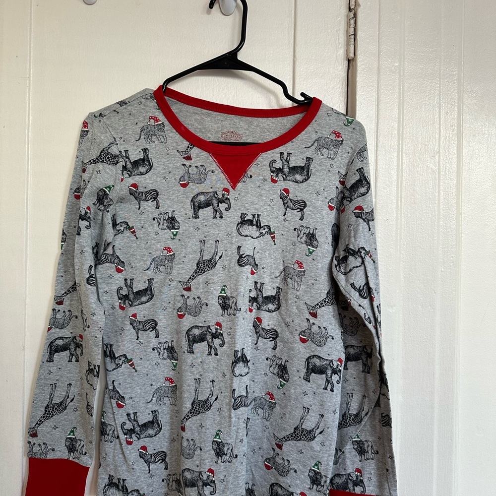 Wondershop Gray and Red Animal Print Pajamas